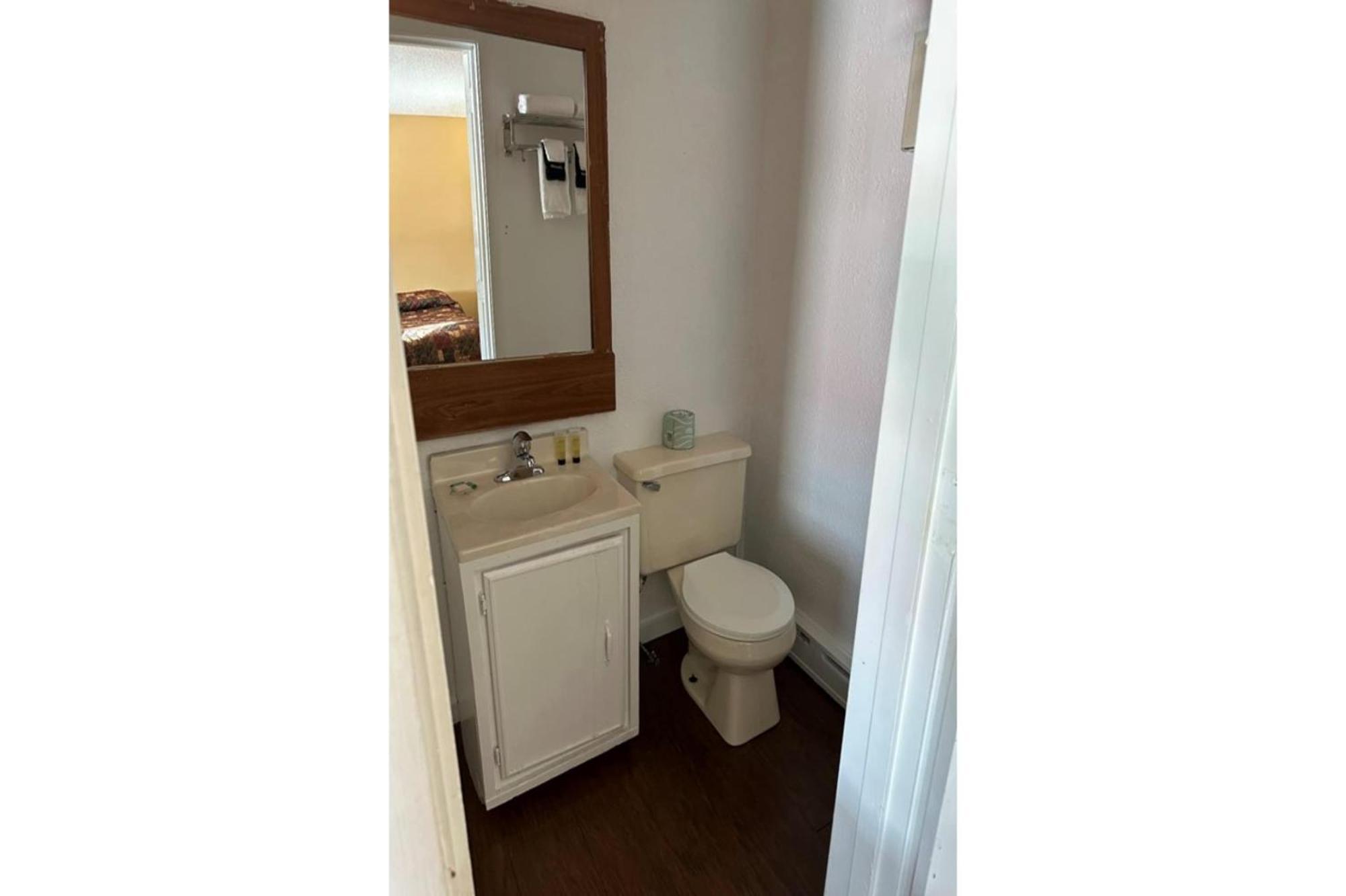 Love Hotels Timberline By Oyo Lake Superior Ironwood Luaran gambar